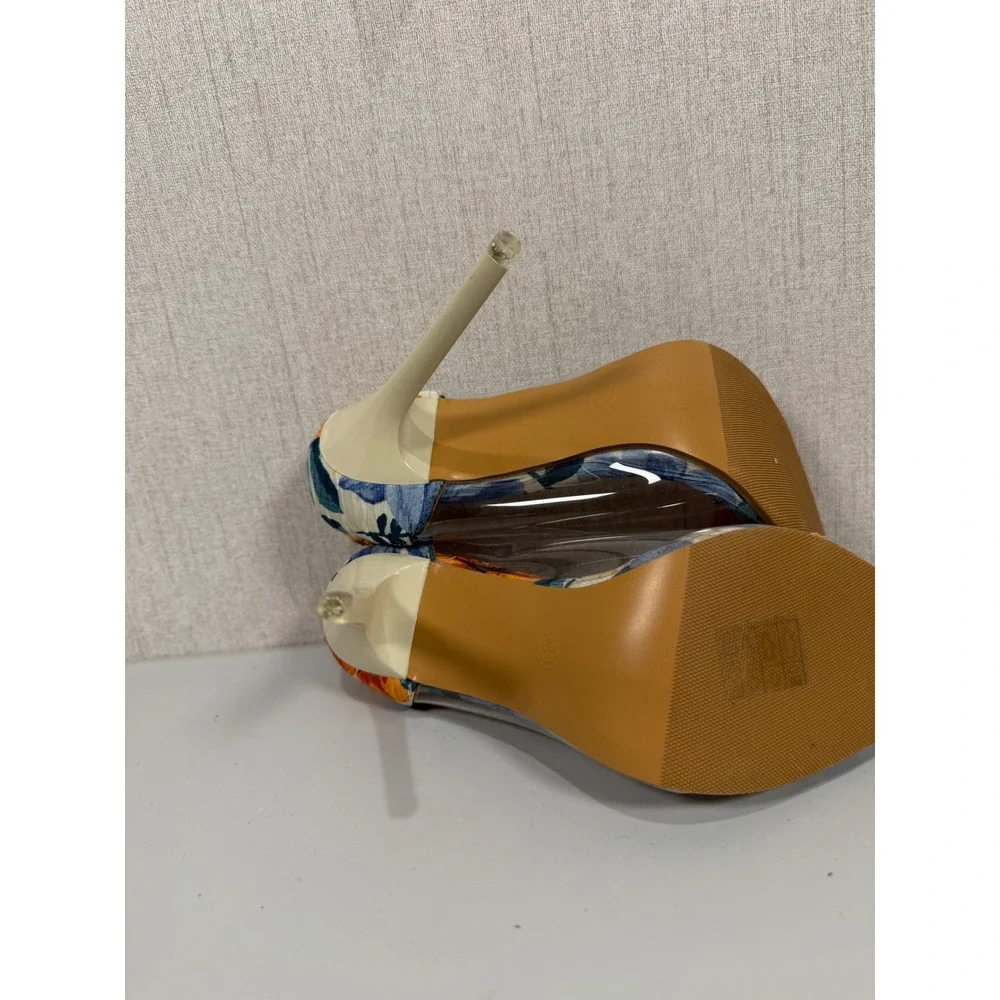 Women heels‎ multicolor size 8.5